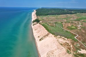 Arcadia Bluffs (Bluffs) 12th Lake Michigan